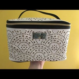 Victoria’s Secret 2 Matching Bags